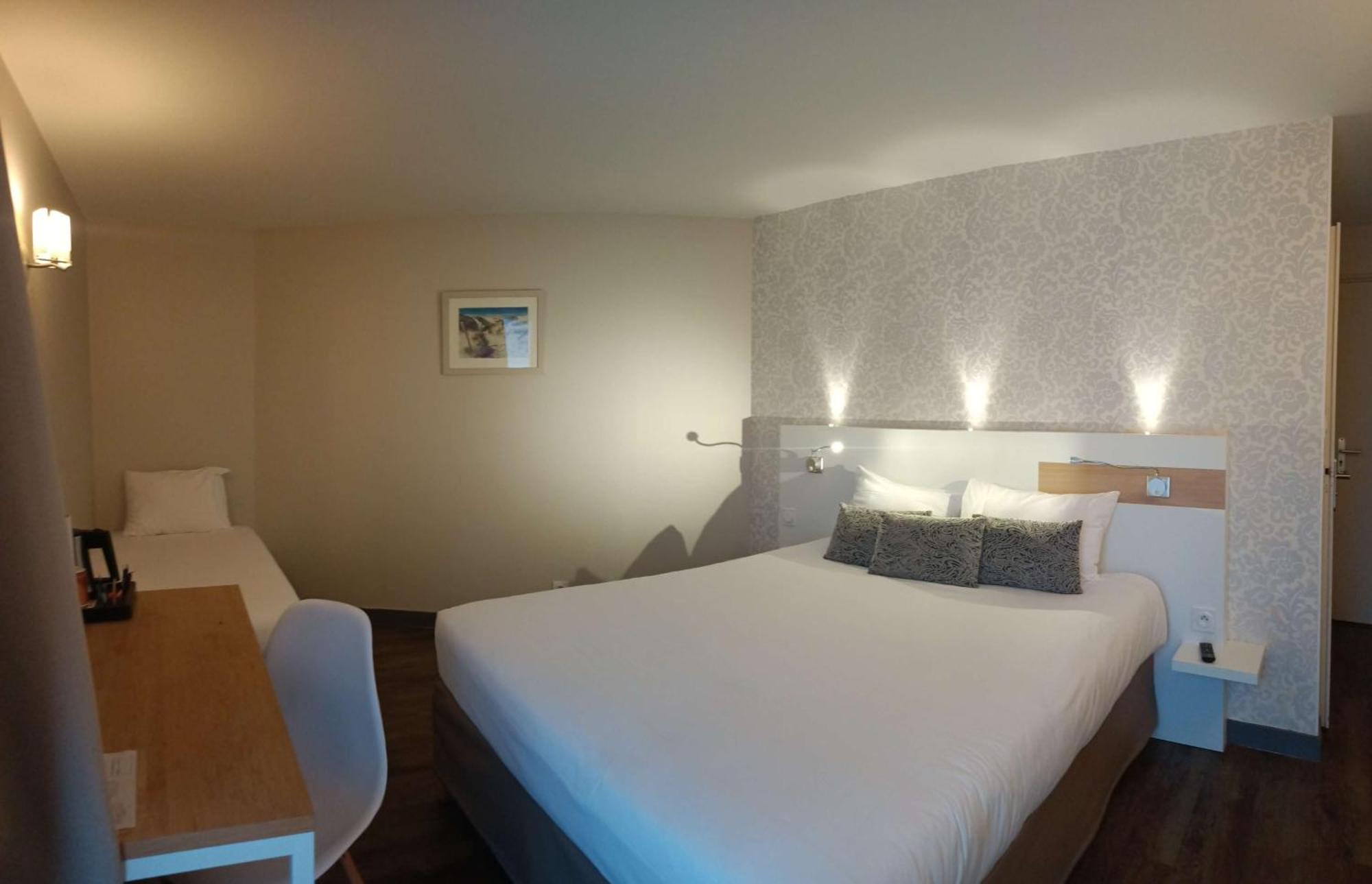 Brit Hotel Les Alizes Pornic Exterior photo