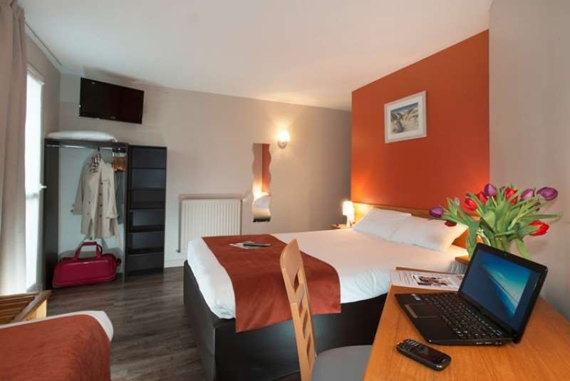 Brit Hotel Les Alizes Pornic Room photo